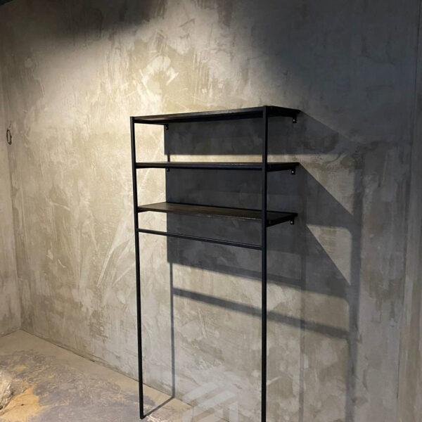 Настенная полка в барбер шоп 7