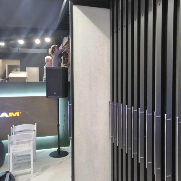 Стенд экспозитор 1