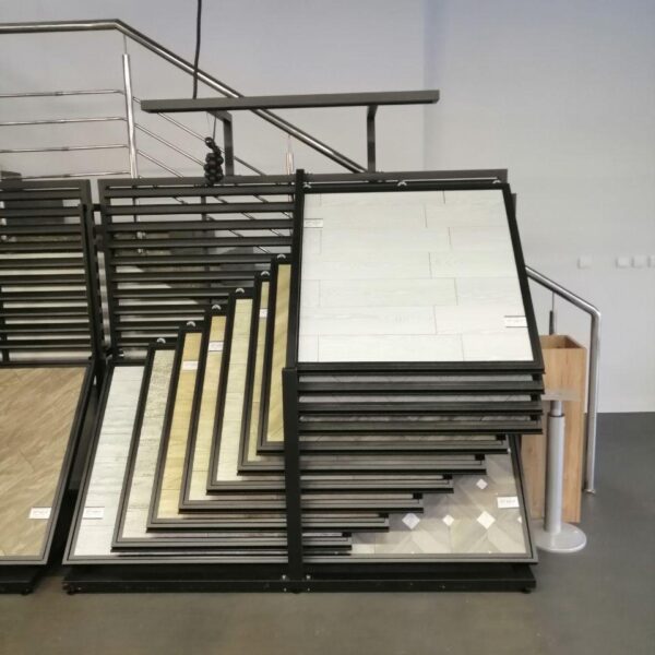 Стенд экспозитор 2