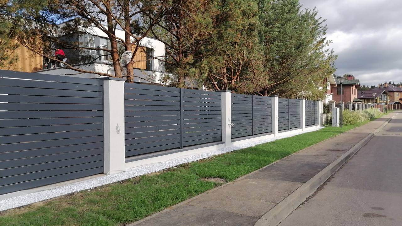 Забор из планкера ранчо 7