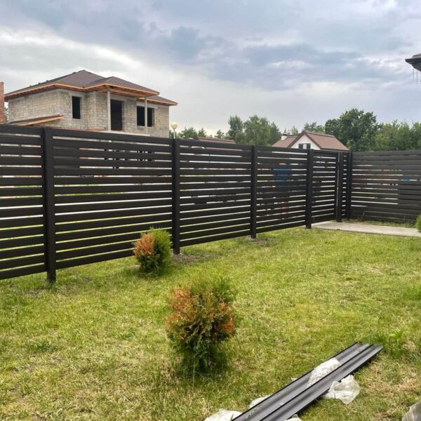 Забор из планкера ранчо 9