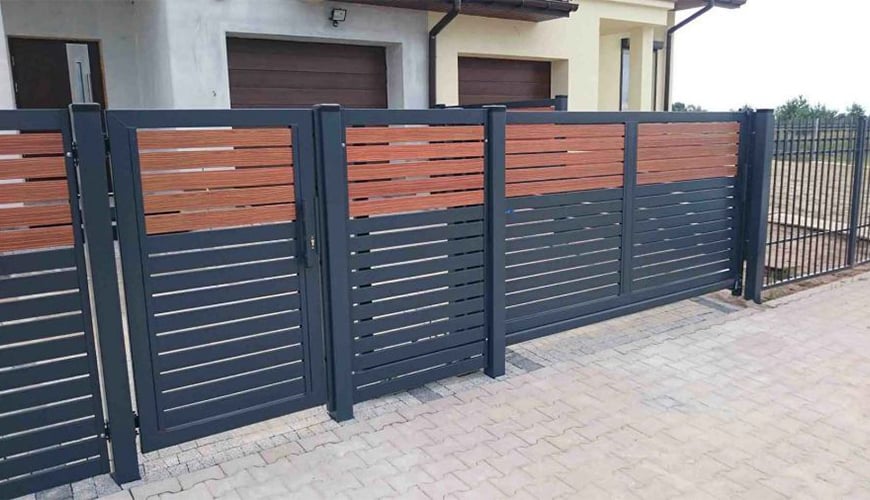 Заборы из планкера ранчо в стиле Лофт под заказ